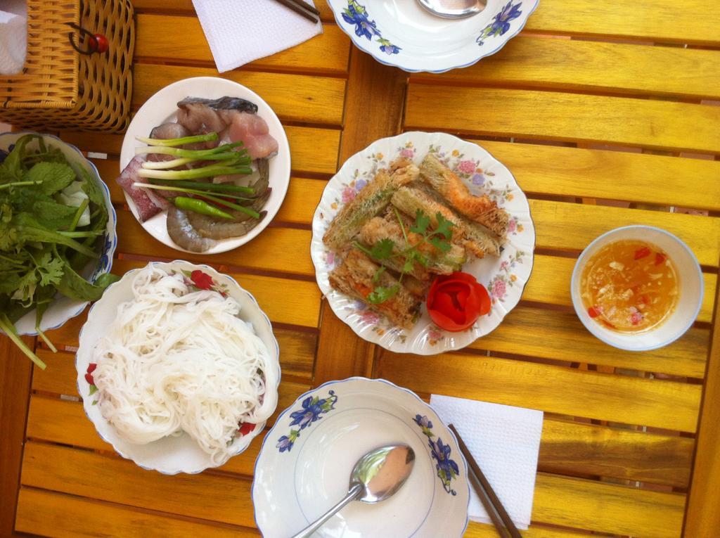 Red Ceramics Homestay Hoi An Eksteriør billede