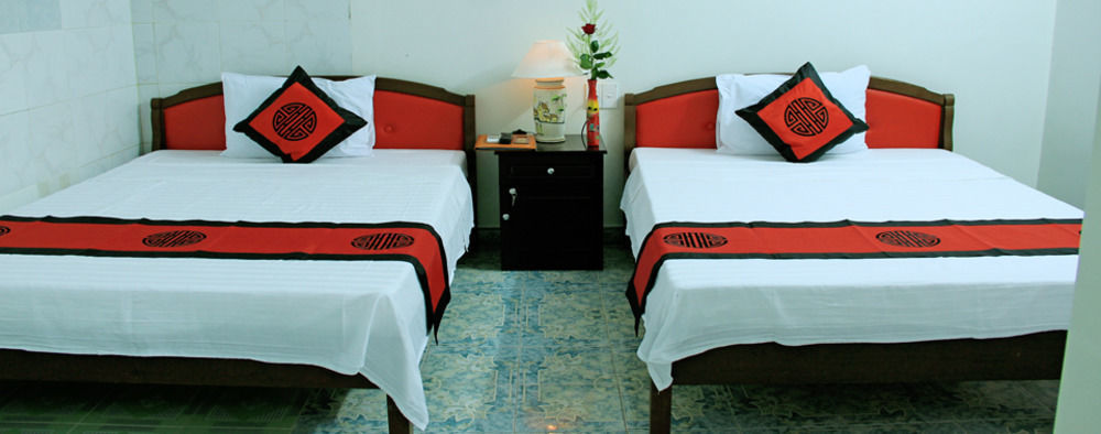 Red Ceramics Homestay Hoi An Eksteriør billede